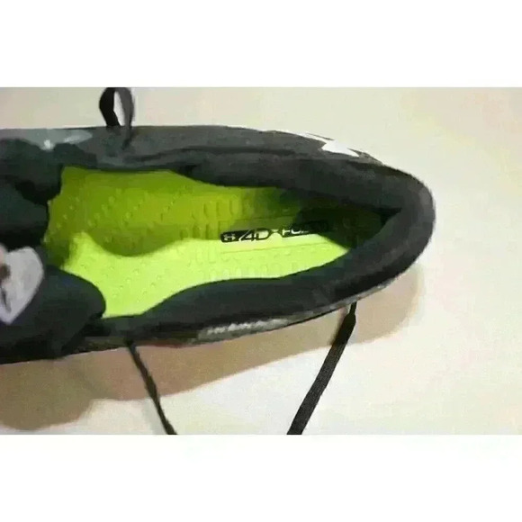 New Under Armor Nitro Clutch Fit 4DFoam Football Cleats 1252426-001 Mens size 13 - Picture 10 of 13